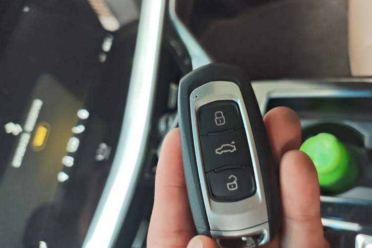 Used Geely Auto Emgrand GT 2018 1.5T MHEV Yaozhi Edition Vehicle Key