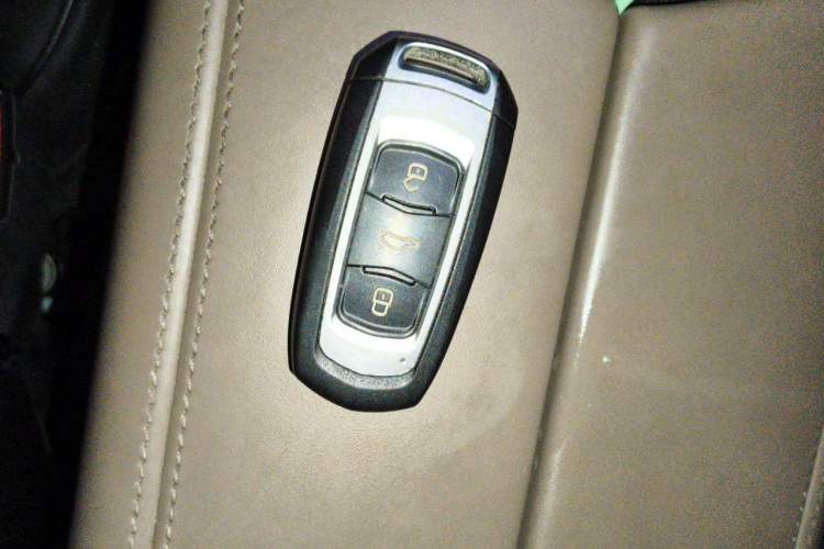 Used Geely Auto Emgrand GT 2018 1.5T MHEV Yaozun Edition Vehicle Key