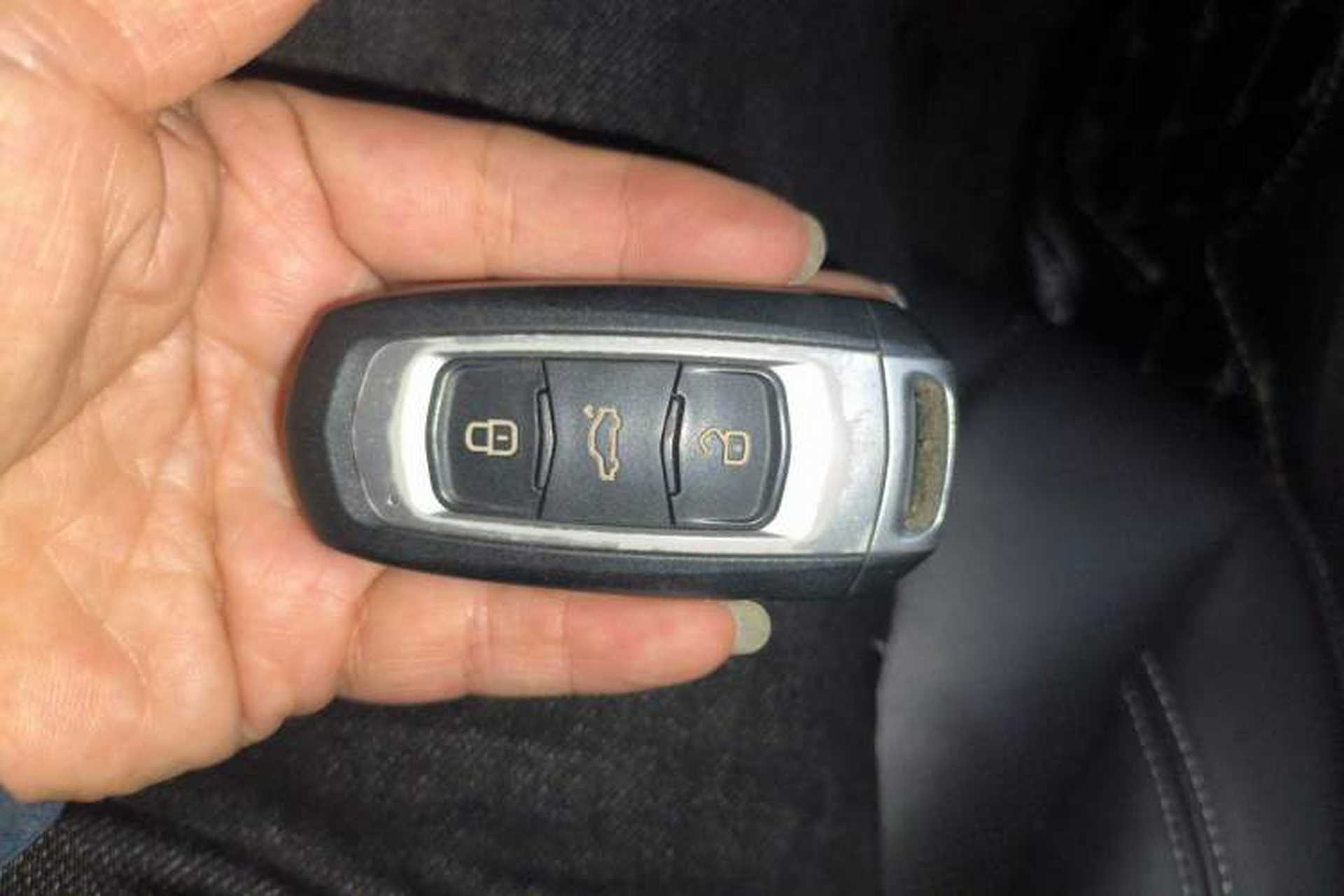 Used Geely Auto Emgrand GT 2018 1.5T MHEV Yaoxiang Edition Vehicle Key