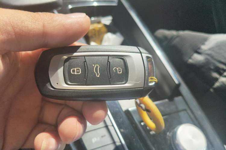 Used Geely Auto Emgrand GT 2018 1.5T MHEV Yaozun Edition Vehicle Key