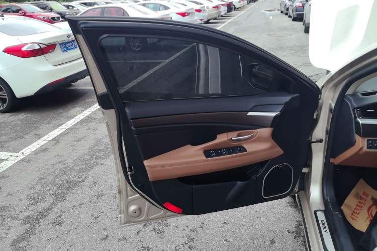 Used Geely Auto Emgrand GT 2018 1.8T Zunshang Zhiling Edition Left Front Door Interior