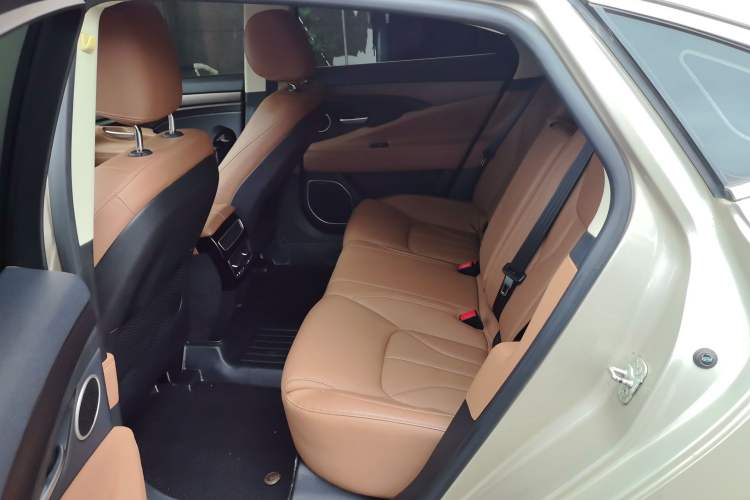 Used Geely Auto Emgrand GT 2018 1.8T Zunshang Zhiling Edition Left Rear Seat