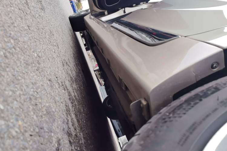 Used Geely Auto Emgrand GT 2018 1.8T Zunshang Zhiling Edition Left Side Sill