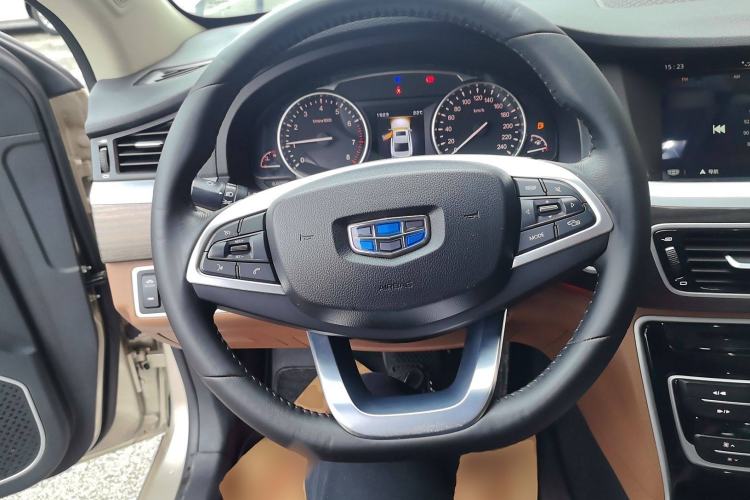 Used Geely Auto Emgrand GT 2018 1.8T Zunshang Zhiling Edition Steering Wheel