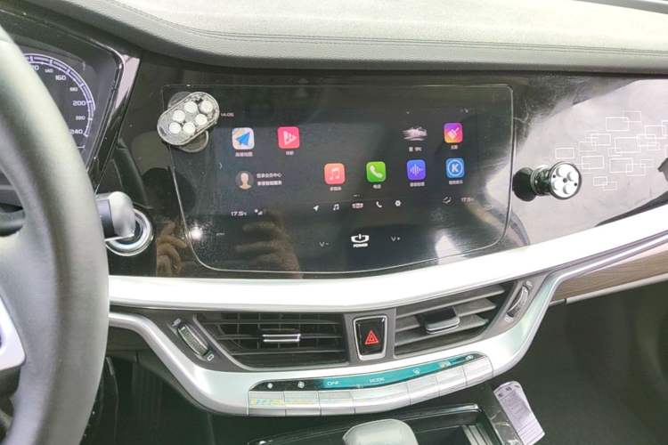 Used Geely Auto Emgrand GT 2020 Revised 1.8T Navigation Edition Audio And AC Panel
