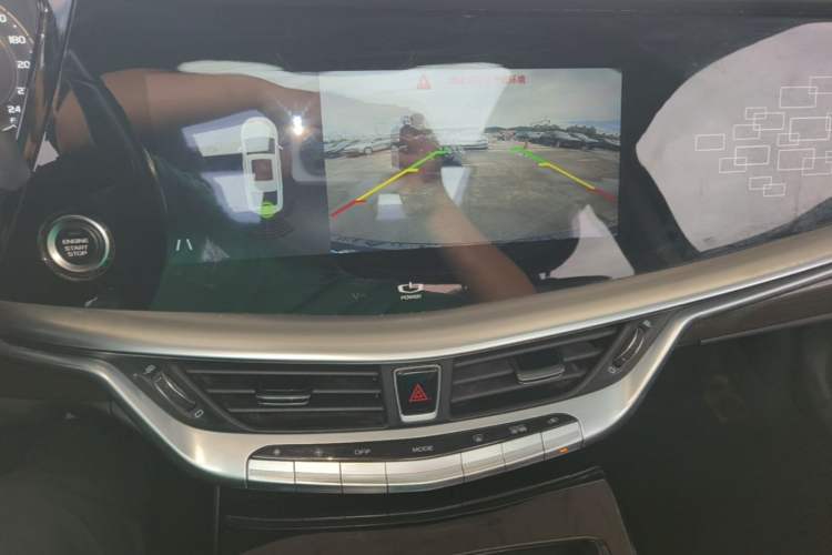 Used Geely Auto Emgrand GT 2020 1.5T MHEV Yaoxiang Edition Audio And AC Panel