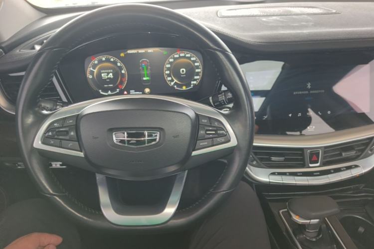 Used Geely Auto Emgrand GT 2020 1.5T MHEV Yaoxiang Edition Center Console