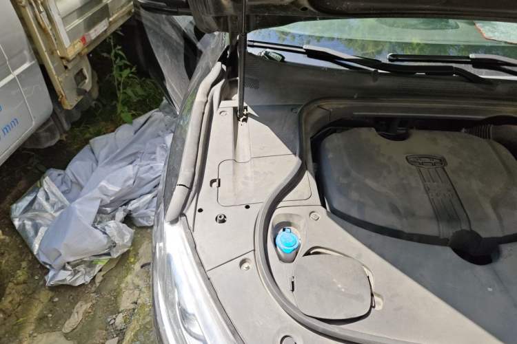 Used Geely Auto Emgrand GT 2020 1.5T MHEV Yaoxiang Edition Engine Bay Right