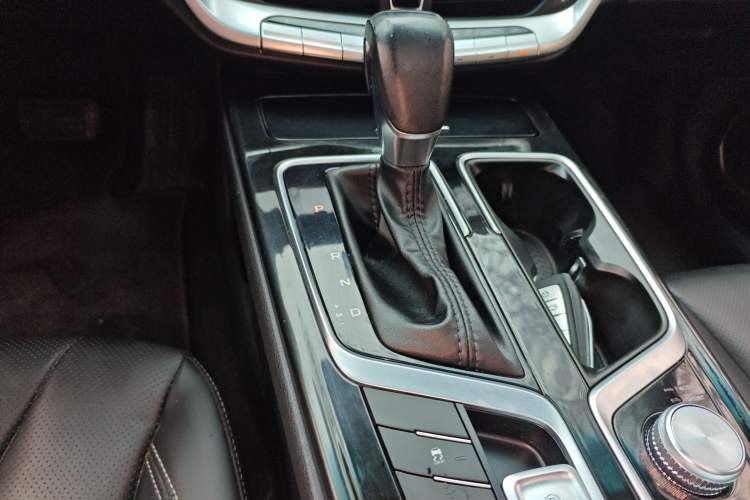 Used Geely Auto Emgrand GT 2020 1.8T Flagship Edition Gear Lever