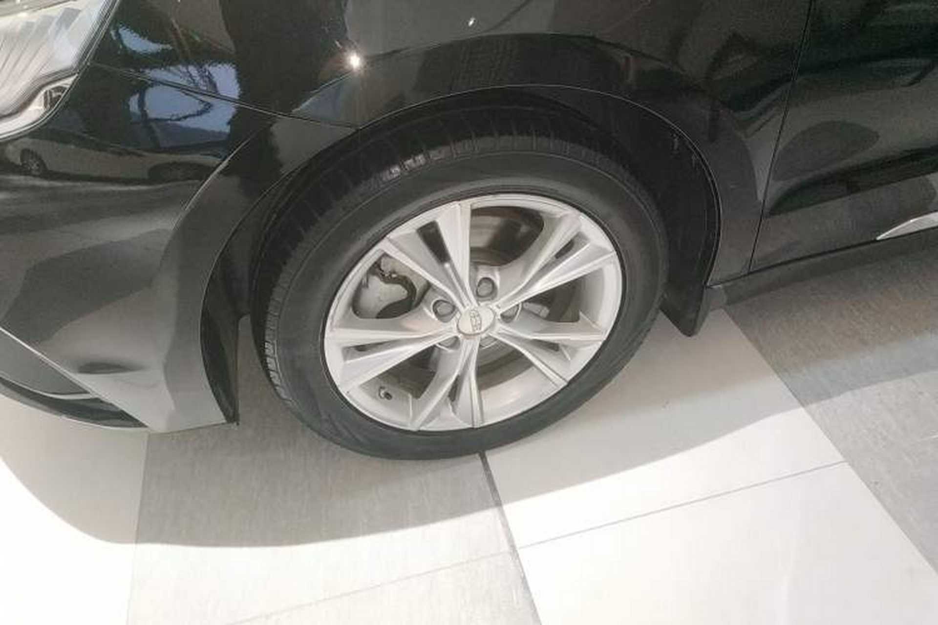 Used Geely Auto Emgrand GT 2020 Revised 1.8T Navigation Edition Left Front Wheel Hub