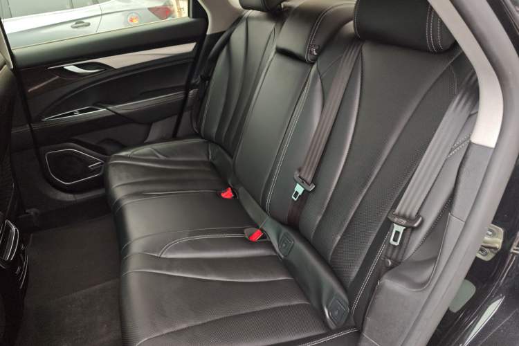 Used Geely Auto Emgrand GT 2020 1.8T Flagship Edition Left Rear Seat
