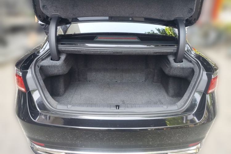 Used Geely Auto Emgrand GT 2020 1.5T MHEV Yaoxiang Edition Trunk