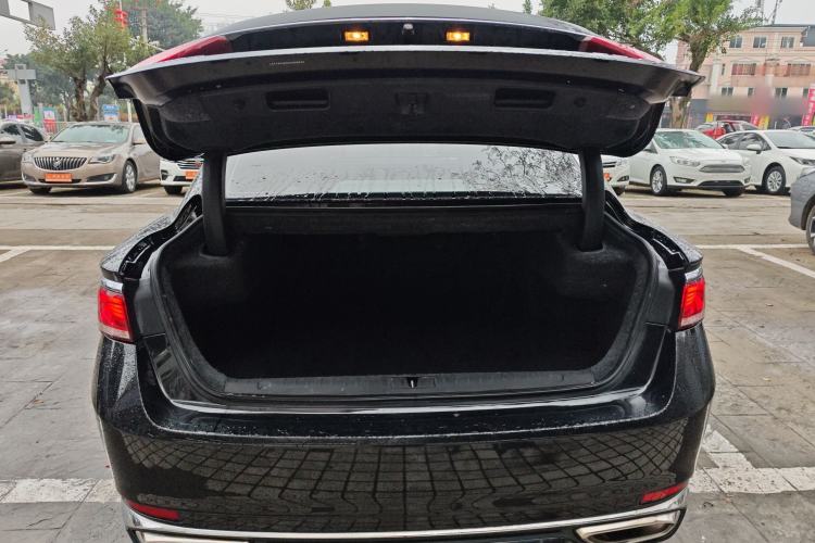Used Geely Auto Emgrand GT 2020 1.8T Flagship Edition Trunk