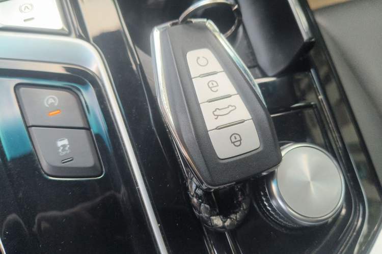 Used Geely Auto Emgrand GT 2020 1.5T MHEV Yaoxiang Edition Vehicle Key