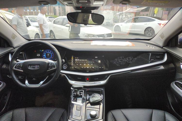 Used Geely Auto Emgrand GT 2020 1.5T MHEV Yaoxiang Edition Center Console