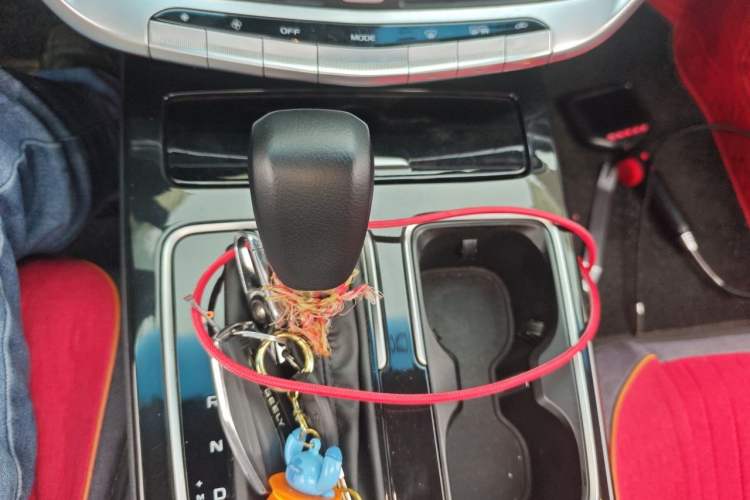 Used Geely Auto Emgrand GT 2020 1.8T Flagship Edition Gear Lever