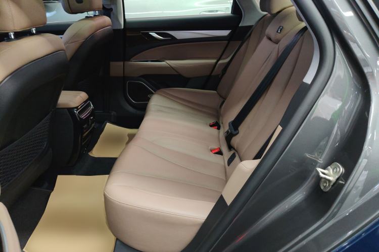 Used Geely Auto Emgrand GT 2020 1.5T MHEV Yaozhi Edition Interior 4