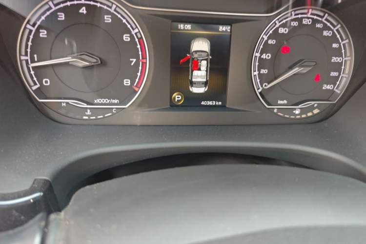Used Geely Auto Emgrand GT 2020 1.8T Flagship Edition Odometer Close Up