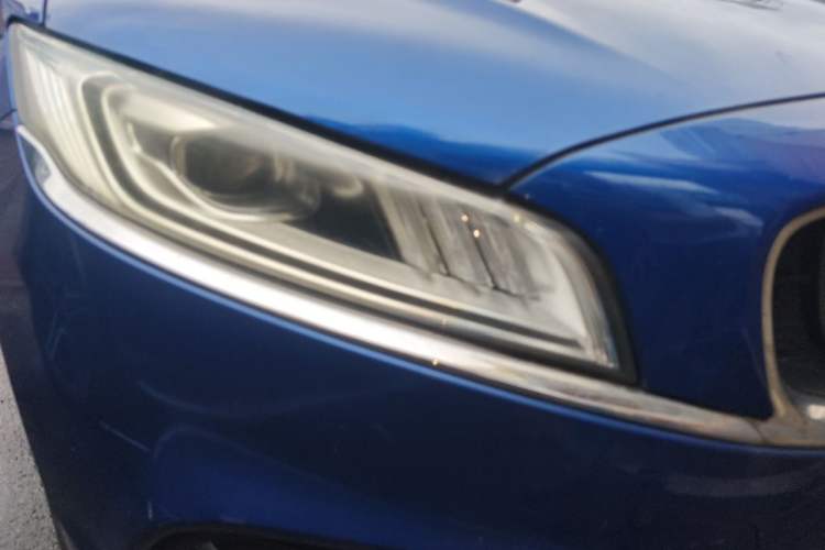 Used Geely Auto Emgrand GT 2020 1.8T Flagship Edition Right Front Headlight