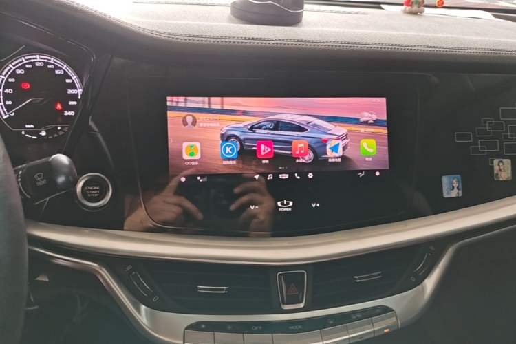 Used Geely Auto Emgrand GT 2020 1.8T Flagship Edition Audio And AC Panel