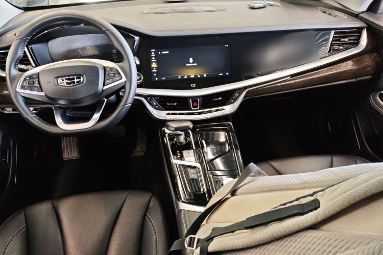 Used Geely Auto Emgrand GT 2020 1.5T MHEV Yaoxiang Edition Center Console