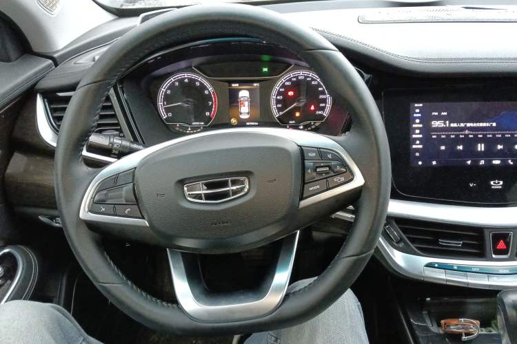 Used Geely Auto Emgrand GT 2020 1.8T Flagship Edition Steering Wheel
