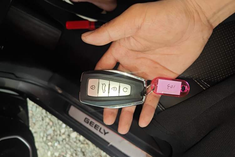 Used Geely Auto Emgrand GT 2020 1.8T Flagship Edition Vehicle Key