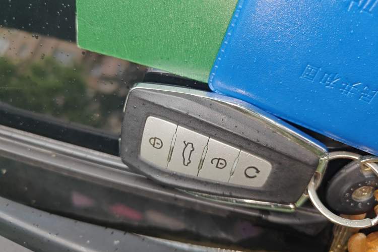 Used Geely Auto Emgrand GT 2020 Revised 1.8T Navigation Edition Vehicle Key