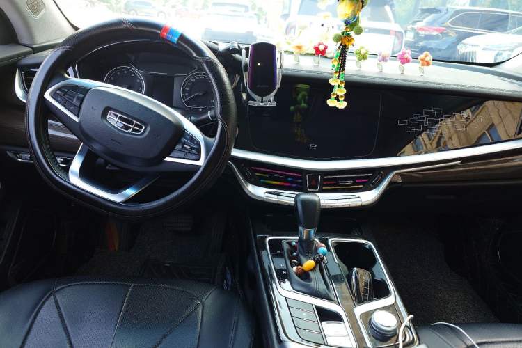 Used Geely Auto Emgrand GT 2020 1.8T Flagship Edition Center Console
