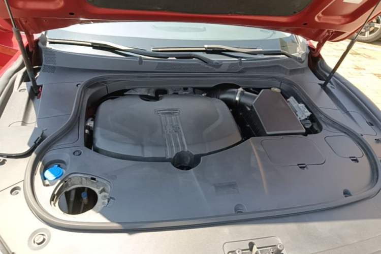 Used Geely Auto Emgrand GT 2020 1.5T MHEV Yaoxiang Edition Engine Bay