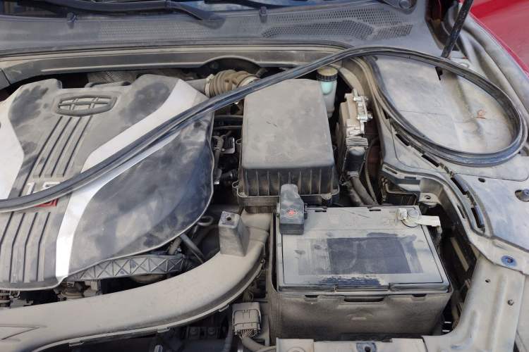 Used Geely Auto Emgrand GT 2020 1.8T Flagship Edition Engine Bay Left