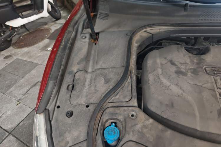 Used Geely Auto Emgrand GT 2020 1.5T MHEV Yaoxiang Edition Engine Bay Right