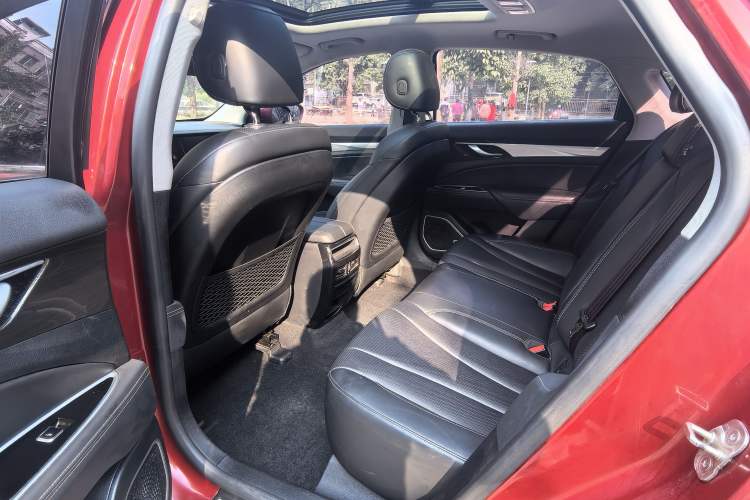Used Geely Auto Emgrand GT 2020 1.8T Flagship Edition Interior 1