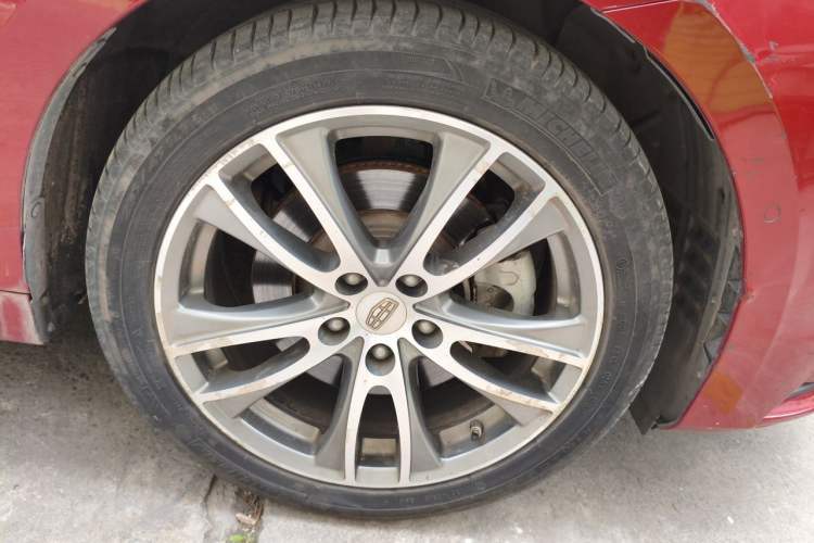 Used Geely Auto Emgrand GT 2020 1.5T MHEV Yaozun Edition Right Front Wheel Hub