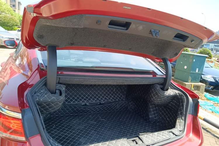 Used Geely Auto Emgrand GT 2020 1.5T MHEV Yaoxiang Edition Trunk