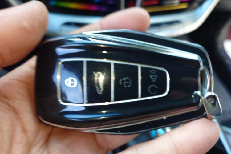 Used Geely Auto Emgrand GT 2020 1.8T Flagship Edition Vehicle Key