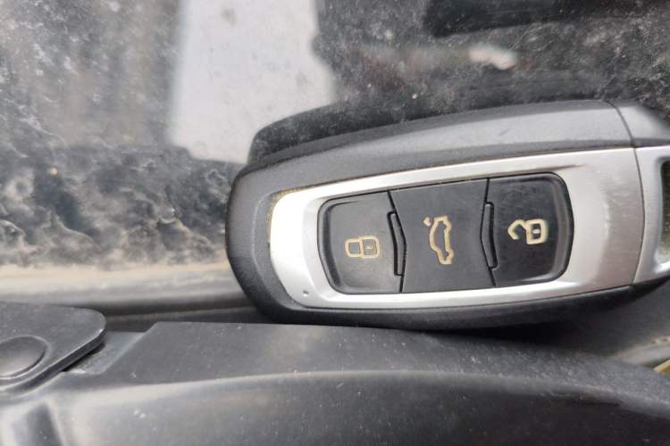 Used Geely Auto Emgrand GT 2020 1.5T MHEV Yaozun Edition Vehicle Key