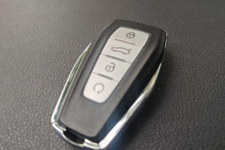 Used Geely Auto Emgrand GT 2020 1.5T MHEV Yaoxiang Edition Vehicle Key