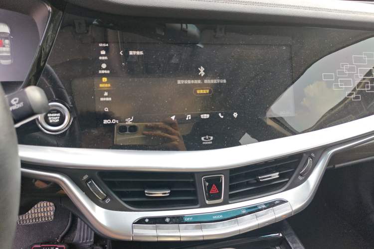 Used Geely Auto Emgrand GT 2020 Revised 1.8T Navigation Edition Audio And AC Panel