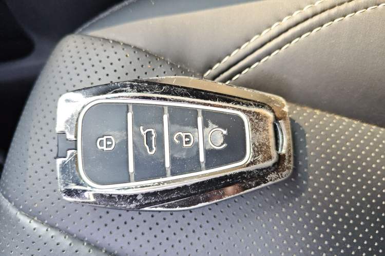 Used Geely Auto Emgrand GT 2020 Revised 1.8T Navigation Edition Vehicle Key
