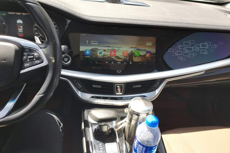 Used Geely Auto Emgrand GT 2020 1.5T MHEV Yaozun Edition Audio And AC Panel