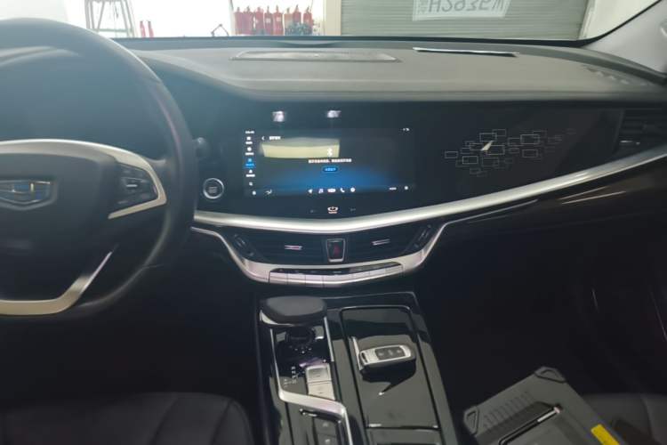 Used Geely Auto Emgrand GT 2020 1.5T MHEV Yaoxiang Edition Audio And AC Panel