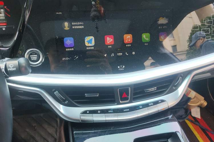 Used Geely Auto Emgrand GT 2020 1.5T MHEV Yaoxiang Edition Audio And AC Panel