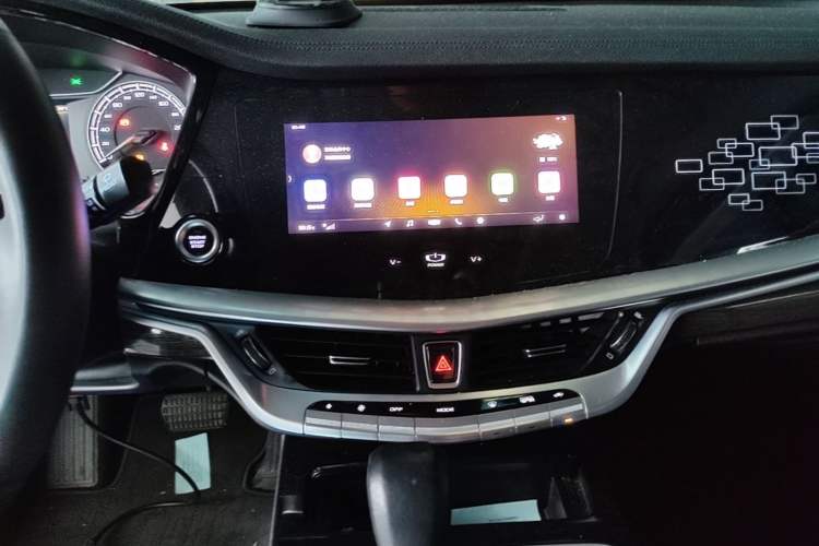 Used Geely Auto Emgrand GT 2020 Revised 1.8T Navigation Edition Audio And AC Panel