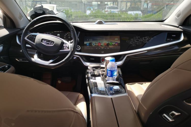 Used Geely Auto Emgrand GT 2020 1.5T MHEV Yaozun Edition Center Console