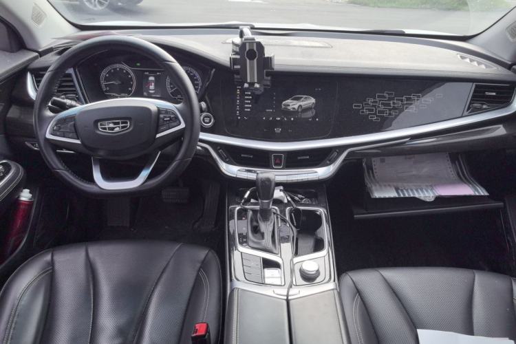 Used Geely Auto Emgrand GT 2020 Revised 1.8T Navigation Edition Center Console