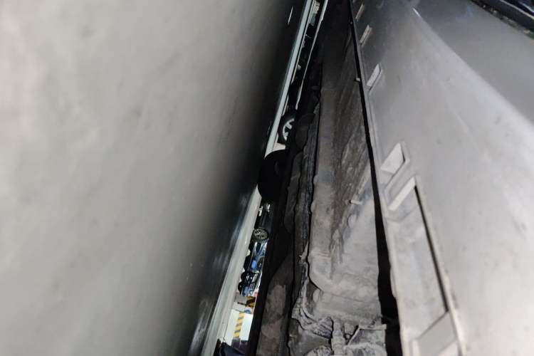 Used Geely Auto Emgrand GT 2020 1.8T Flagship Edition Chassis Rear Left