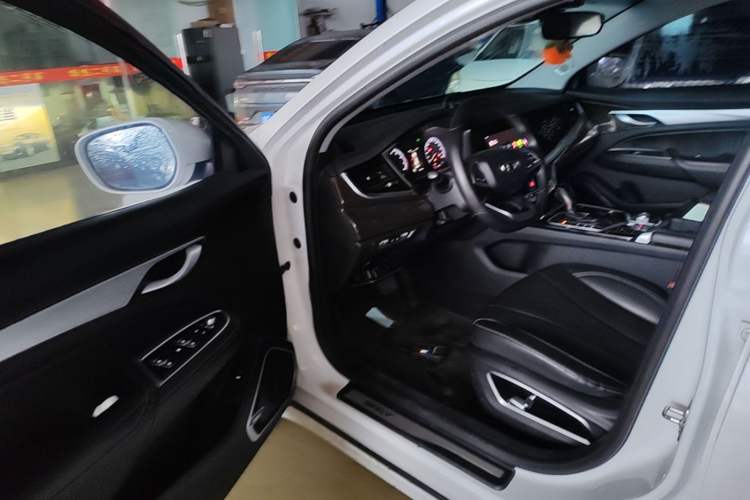 Used Geely Auto Emgrand GT 2020 Revised 1.8T Navigation Edition Driver Seat