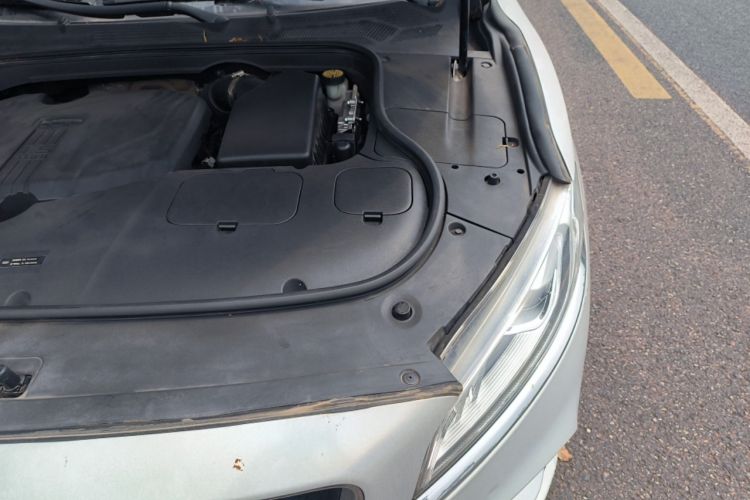 Used Geely Auto Emgrand GT 2020 1.5T MHEV Yaozun Edition Engine Bay Left