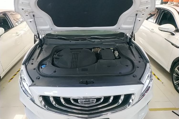 Used Geely Auto Emgrand GT 2020 Revised 1.8T Navigation Edition Engine Bay